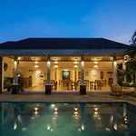 La Berceuse Resort And Villa Nusa Dua By Taritiya Collection
